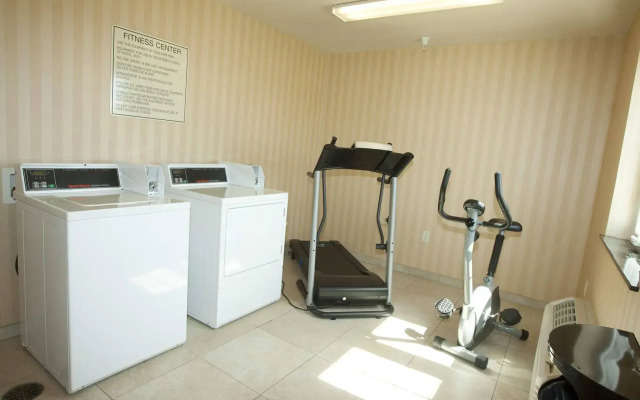 Cobblestone Inn & Suites - Langdon