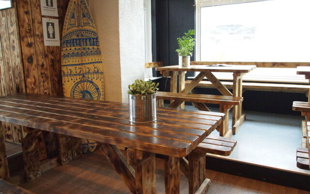 Elemental Surf Lodge
