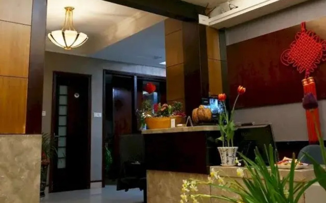 Tianquan 18 Degree Holiday Villa Hotel
