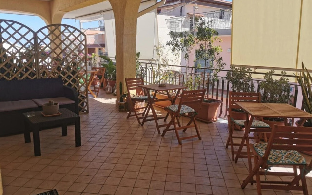 Cesare'S Guests Acitrezza