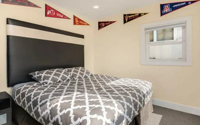 Seattle Vacation Home: The Campus