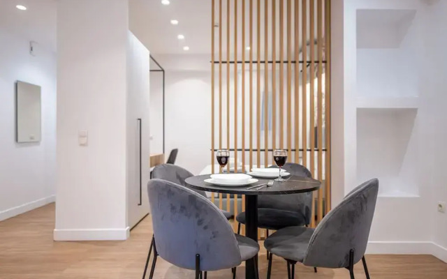 Kriel Suites by LIV Homes Room 102