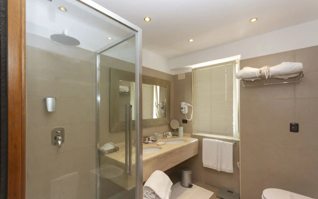 Hotel Simius Playa