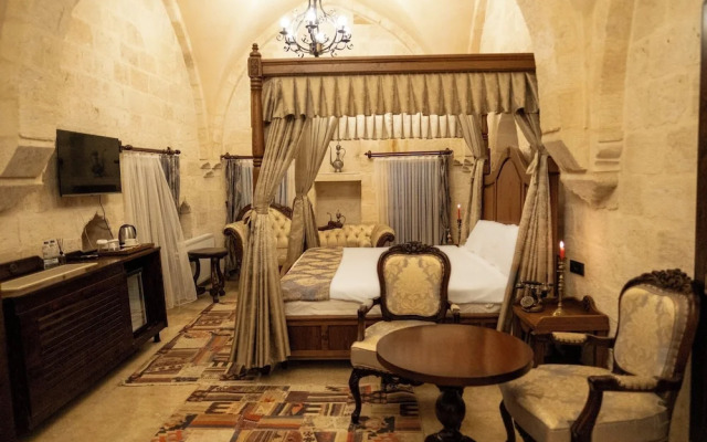 Kasr-i Divan Hotel