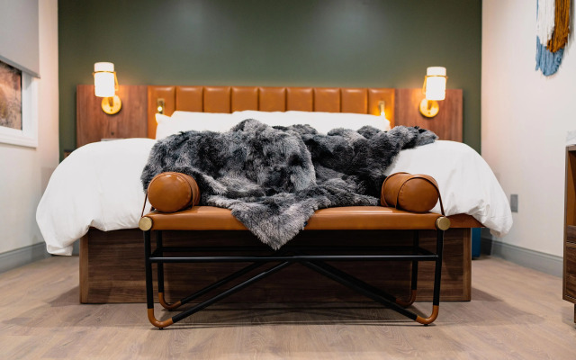 Laura Lodge Santa Maria