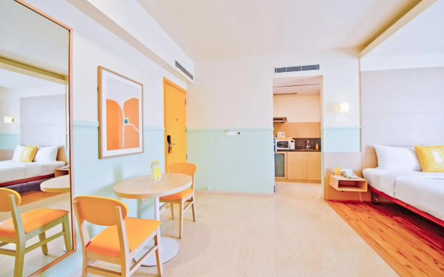 Bloom Hotel - Indiranagar