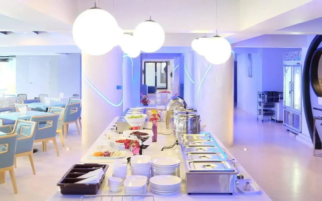 Airy Suvarnabhumi Hotel