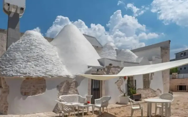 Dimora Palmisano Villa & Trulli