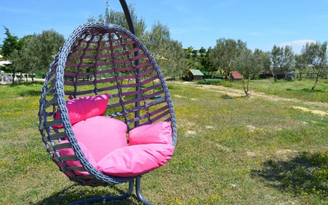 Le Petit Hotel ve Bağ Evi