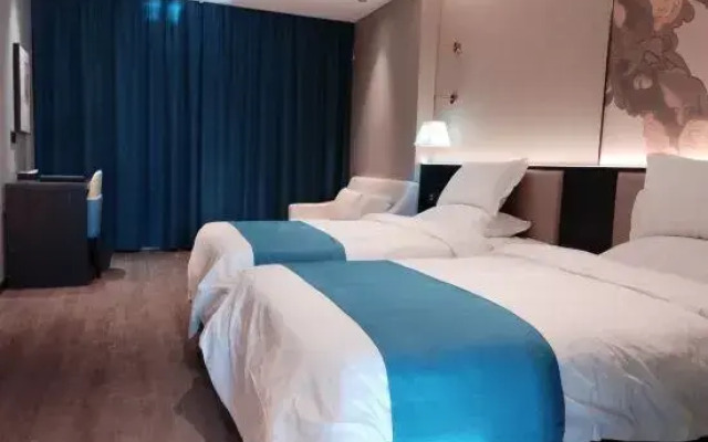 Gefei Hotel Huanggang Tuanfeng County Government People's Hospital Branch