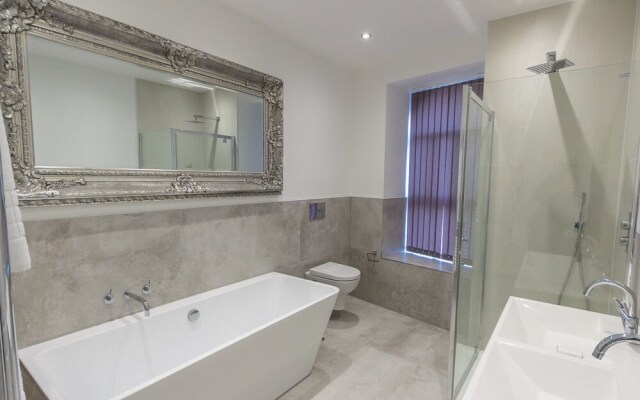 The Regency Suite