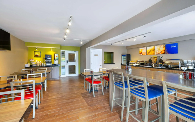 Comfort Inn Moncton East
