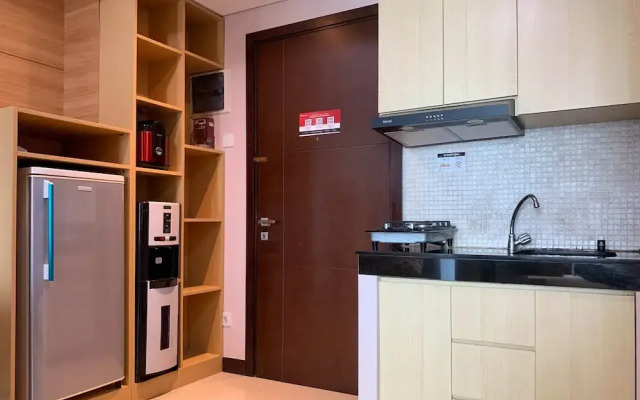 Nice And Strategic 1Br At Sky Terrace Apartment