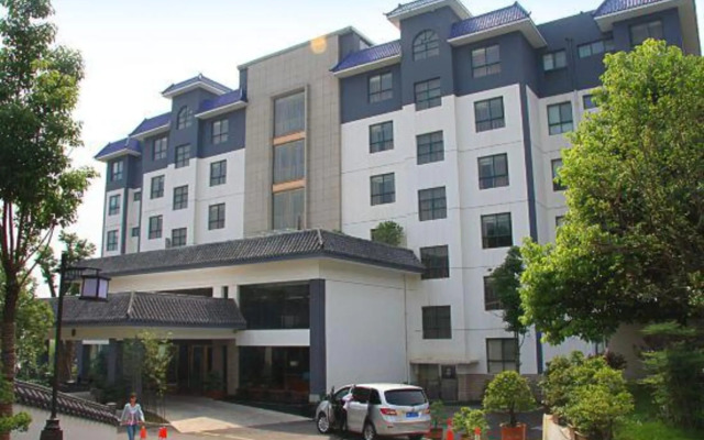 Xiangyang Rongting Guest House