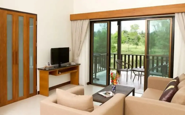 Khao Lak Blue Lagoon Resort