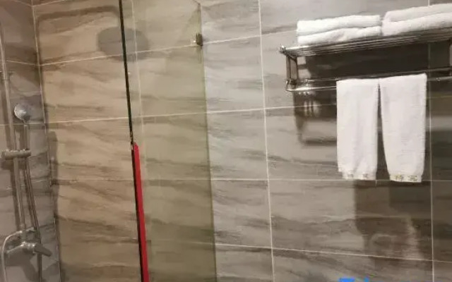 Star Hotel (Lishui High-speed Railway Station)