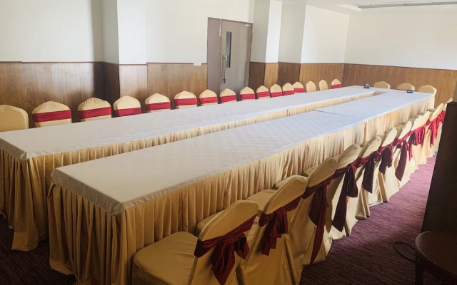 Hotel Golden Plaza