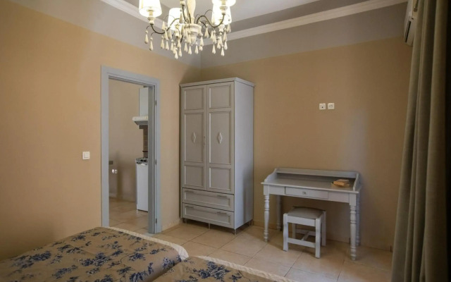 Pelagos Apartments