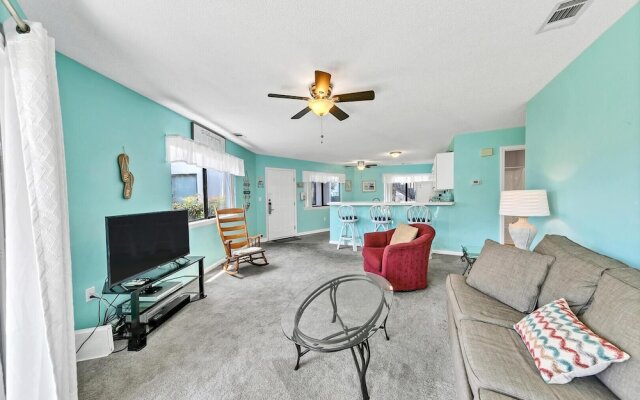 Crystal Village II, Unit 18A