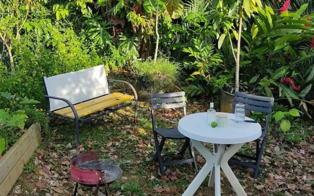 BUNGALOW Ti-Zozio SPA Privatif et. Jardin