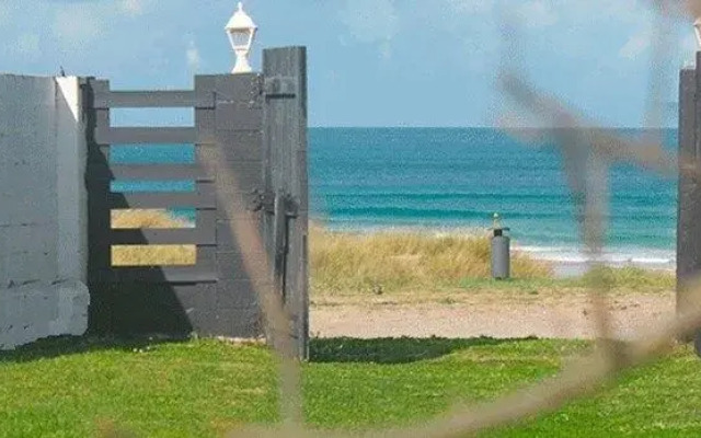 7FeetSurfCamp