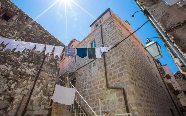 Villa Mirabilis, stunning superior villa, Dubrovnik Old Town