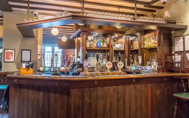 Station Inn
