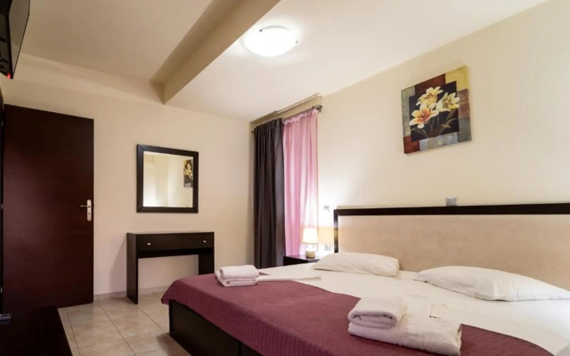 Golden Rose Suites