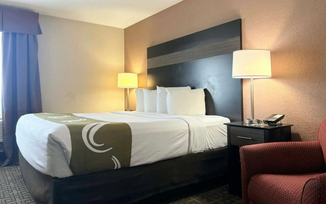 AmericInn by Wyndham Holland MI