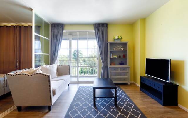 Autumn Seaview Huahin Condominium