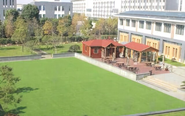 Changzhou Golden Cloud Court International Hotel (North Railway Station Global Harbor Branch)