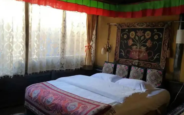 Shangri-La Timeless Inn