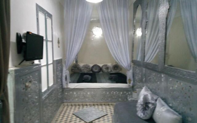 Riad 1001 couleurs