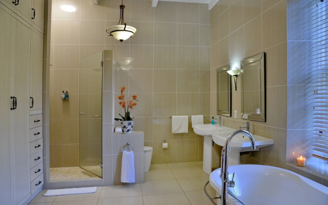 Val Du Charron Wine & Leisure Estate