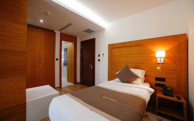 Royal Sahel