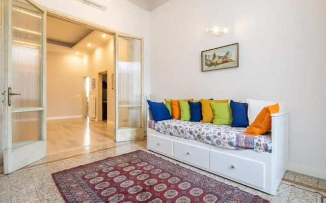 Santa Maria Novella 4 Bedrooms by Mmega