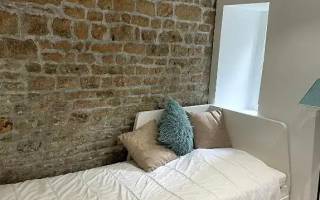 Superbe appartement avec accès patio