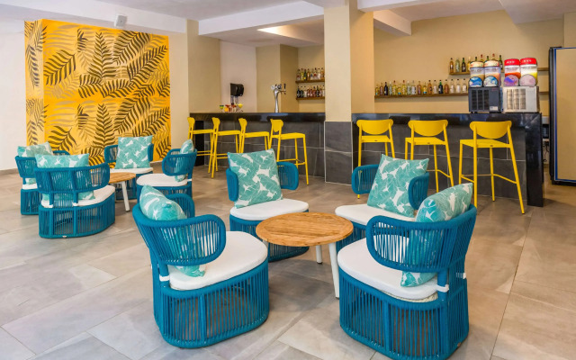 Decameron Isla Coral Guayabitos Ramada All-Inclusive Resort
