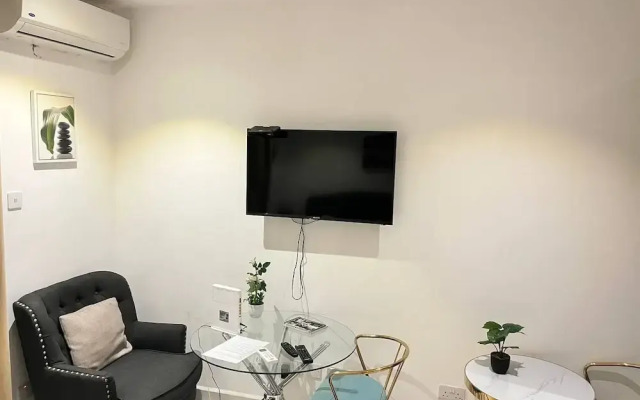 Embassy Gardens Royal Luxury Apartments