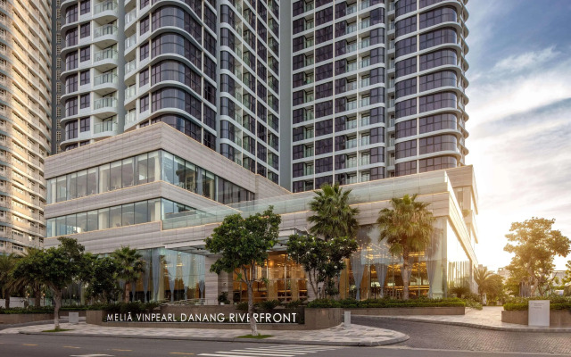 Melia Vinpearl Danang Riverfront