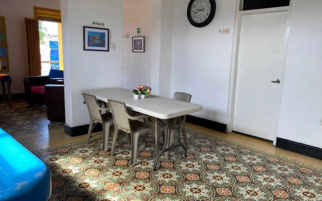 Solaz Hostel Santa Marta
