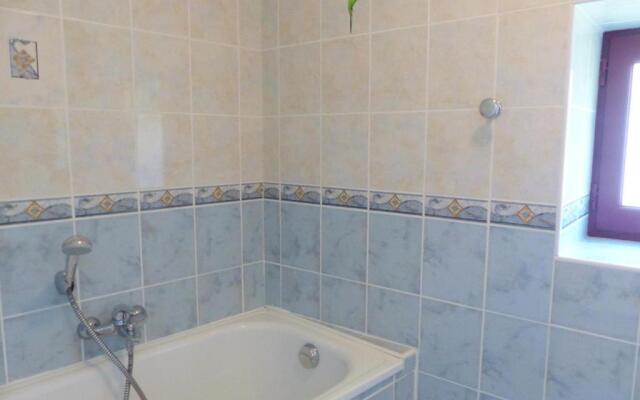 Gîte Ferrières-sur-Sichon, 4 pièces, 8 personnes - FR-1-489-212