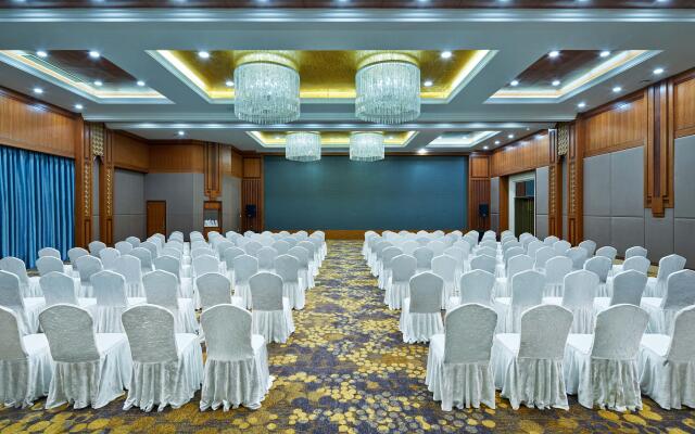 Crowne Plaza Ordos