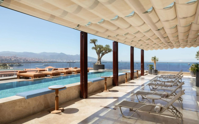 Izmir Marriott Hotel