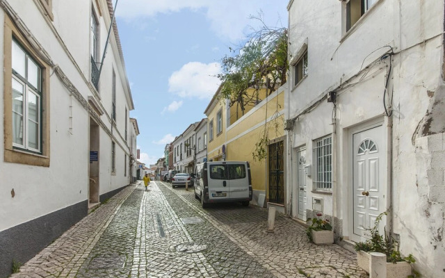 A40 - Castle Arch Apartment