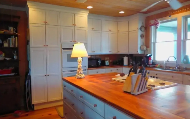 Resurrection 629 - 5 Br Home