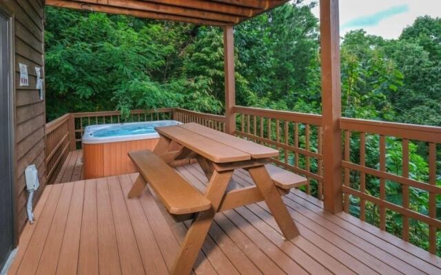 At Last 2 Bedroom Home by RedAwning