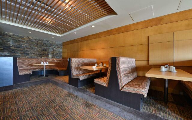 Edmonton Hotel and Convention Centre