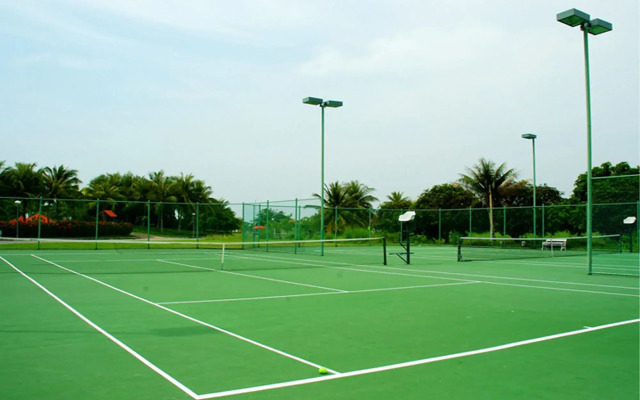 Seastar Hotel And Service Apartment