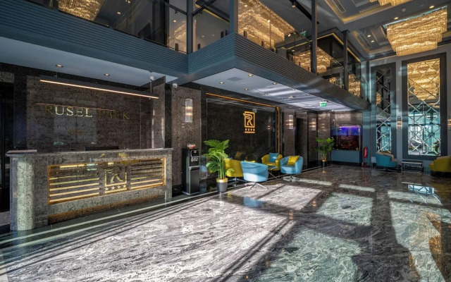 Rusel Park Residence